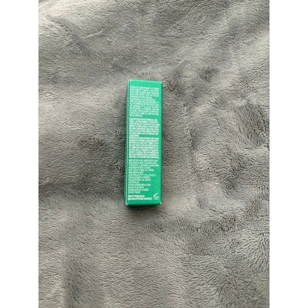 Innisfree retinol serum - Picture 2 of 3